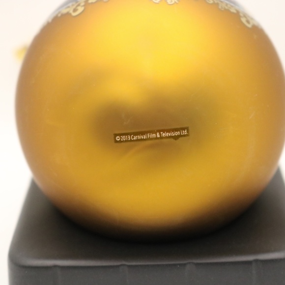 2013 Kurt Adler Downtown Abby Glass Globe Christmas Ornament Gold - Picture 3 of 13